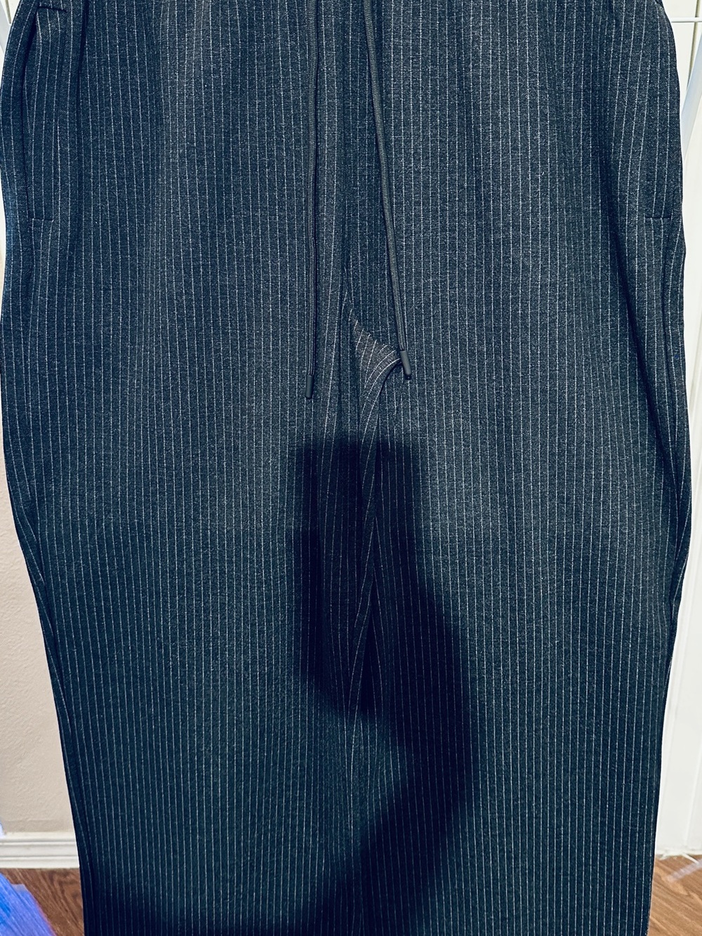 Belle Vere Black Charcoal Pinstripe Pull-On Drawstring Pants Size XL